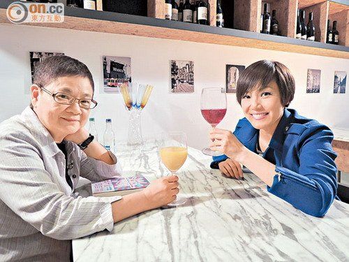 何韵诗默认恋邓九云