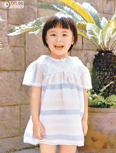 童年阿娇(资料图)。