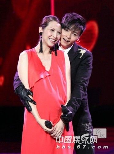 818那些声称绝对没有上过床明星情侣 坑爹呢