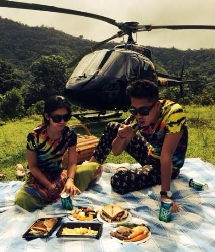 李小萌与王雷夏威夷蜜月照