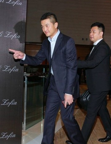 李亚鹏谈离婚心情：我很忙，没心情悲伤