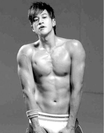 何润东被封雕王 自曝上厕所常被偷看