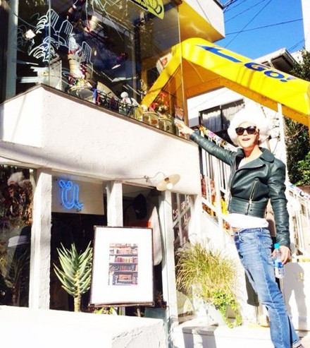 张根硕自称被粉丝骚扰 晒对方照片大骂蟑螂