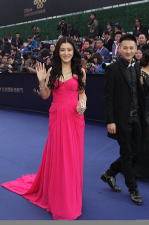 新晋女王陈廷嘉2013全面爆发 影坛时尚双受宠