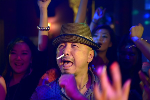 徐峥黄渤闹“基情”拼艳遇 宁浩要整盘重口味