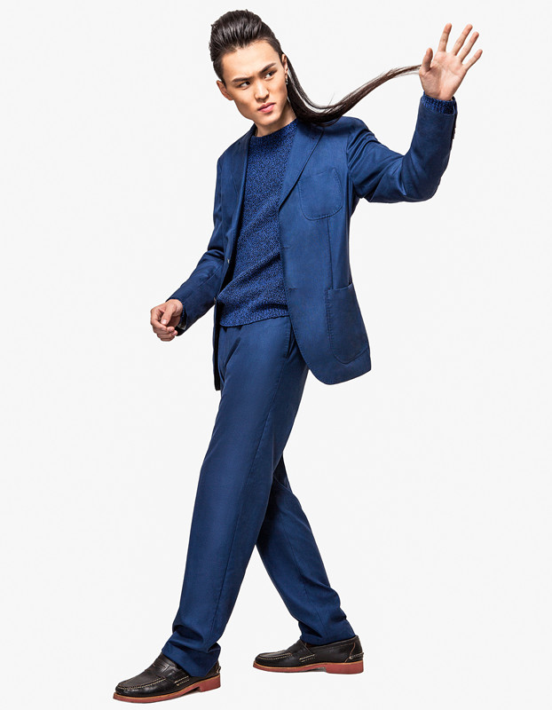 张玮冬日男"色"登杂志 获封时尚界新宠