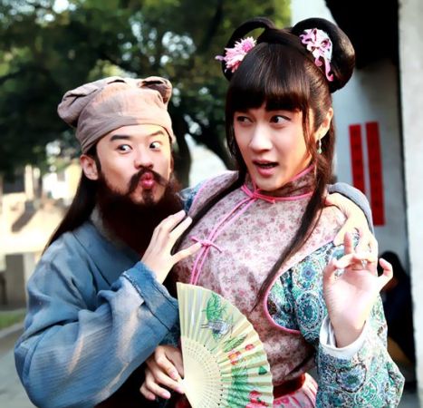 迟帅李立曝'女神'剧照 才子变美女遭高昊袭胸