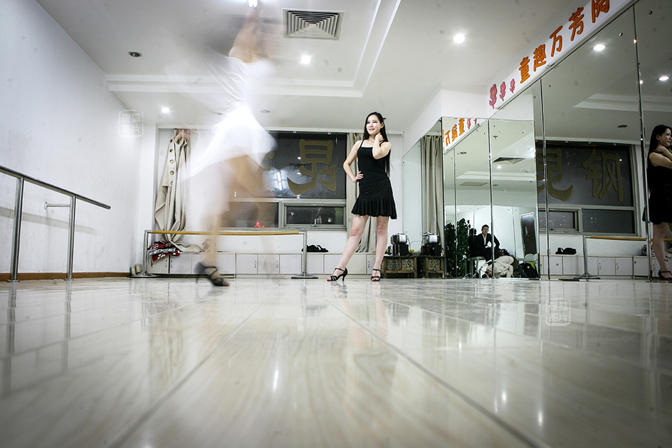 美女模特光鲜后的冷暖人生