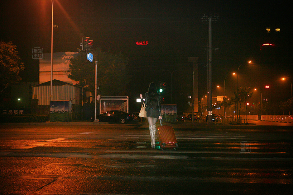 美女模特光鲜后的冷暖人生