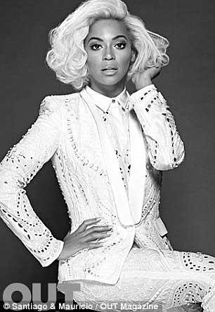 碧昂斯金发裸胸拍杂志照 致敬玛丽莲 梦露