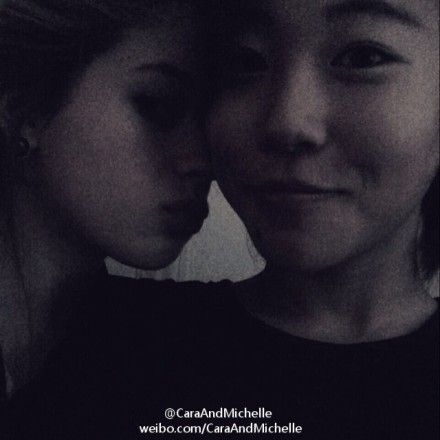 窦靖童与混血女友亲密照曝光