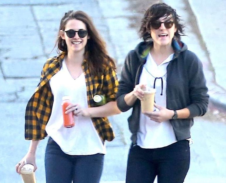 曝暮光女爱上女人 紧黏中性帅气新欢