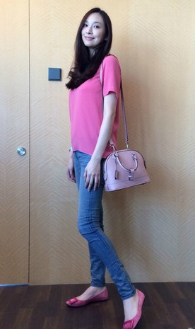 吴佩慈产后亮相