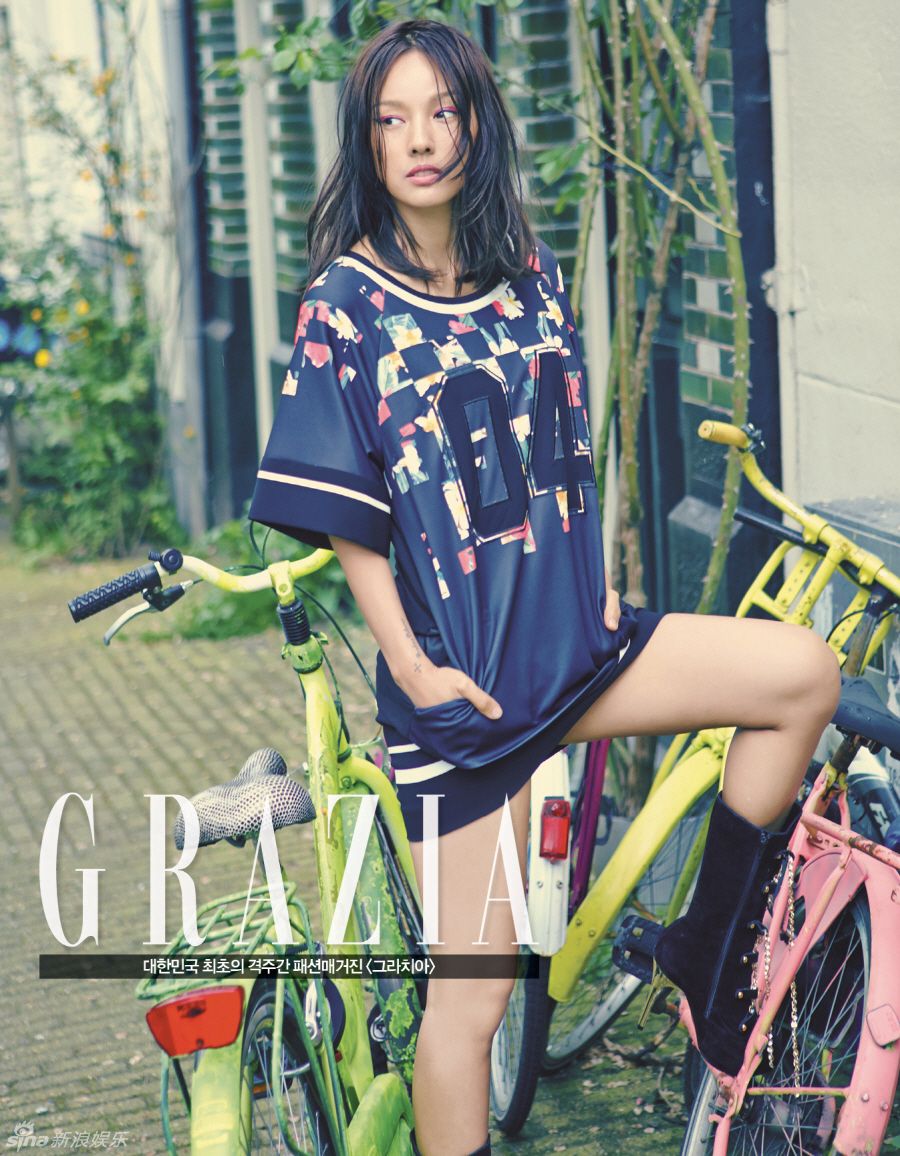 李孝利迷离性感 