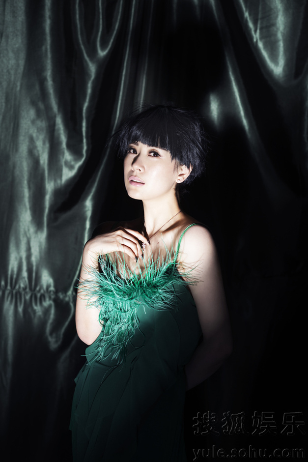 海清短发大片曝光 变时尚潮妞显独特气质