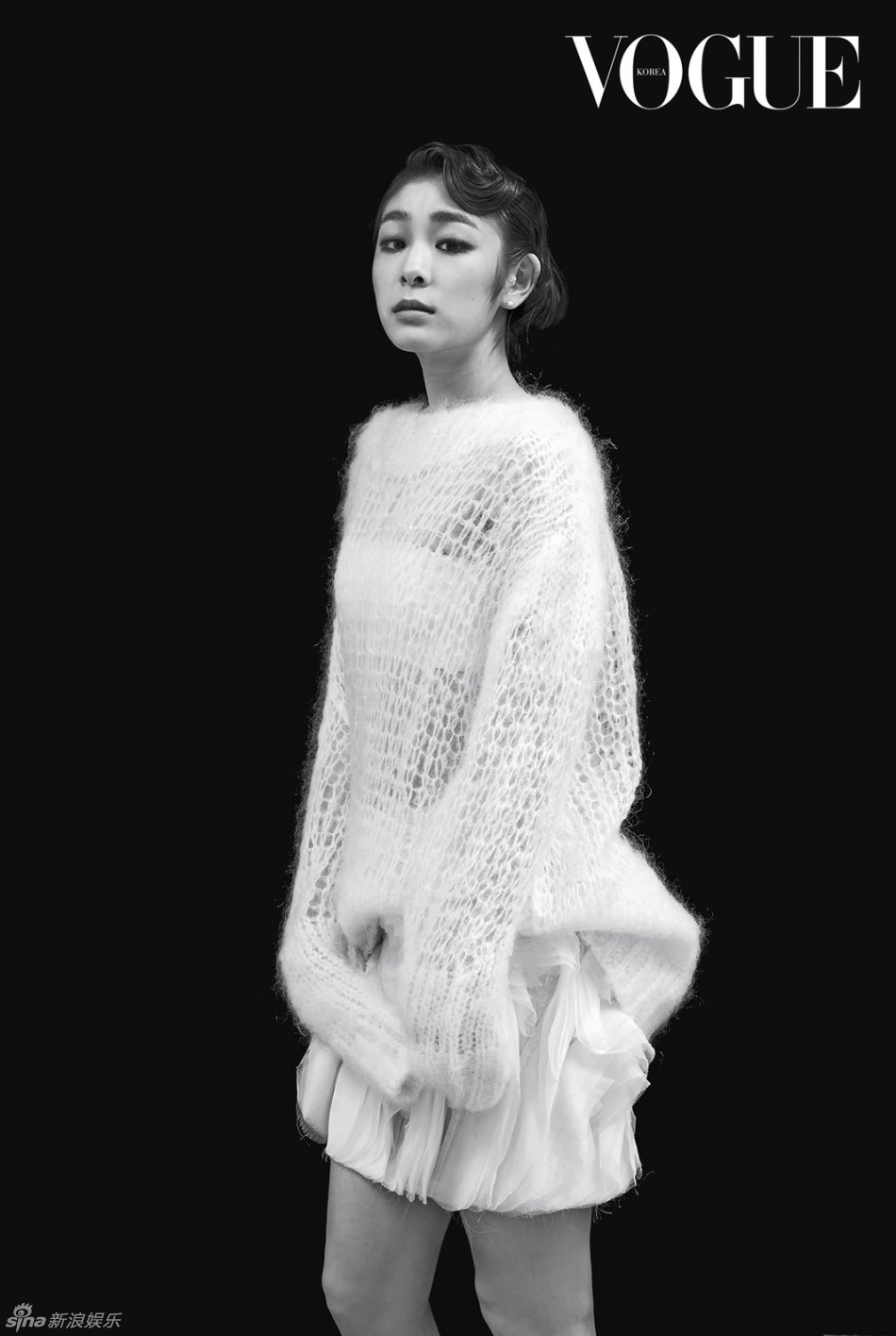     金妍儿黑白大片 