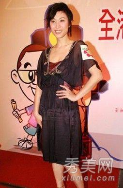 阿娇章子怡刘亦菲 惨遭成龙父子潜规则的女星 阿娇章子怡刘亦菲 惨遭成龙父子潜规则的女星