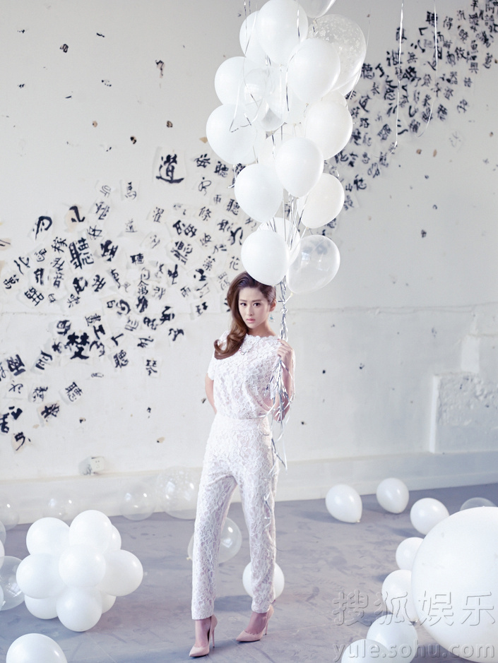 颖儿尽显梦幻少女大片