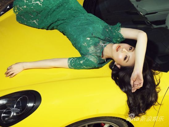 孙茜气质优雅迷人