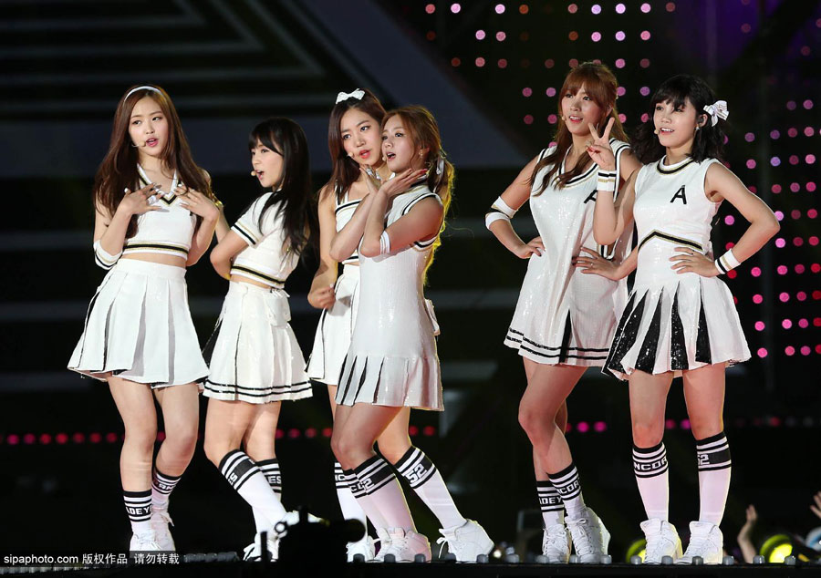 少女时代、EXO飙歌 T-ara、Girl's Day比拼热舞