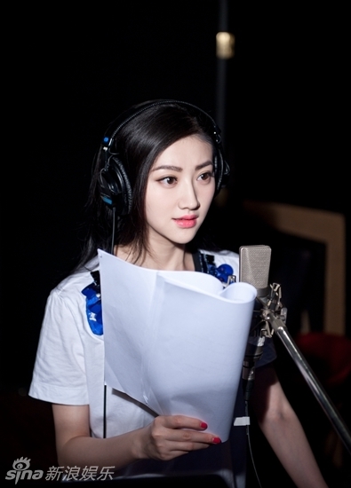 景甜献配音处女秀