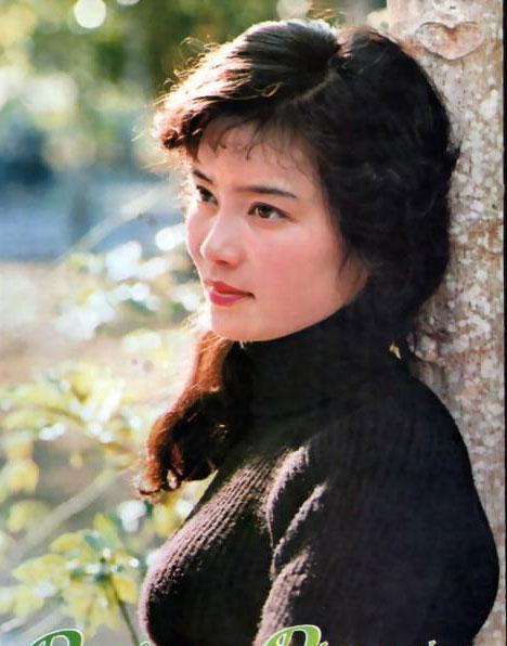 揭80年代纯美女星情史:孙俪姨奶胡慧中曾嫁黑道大佬
