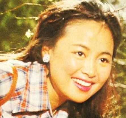 揭80年代纯美女星情史:胡慧中嫁黑道帮主 米雪遭成龙抛弃