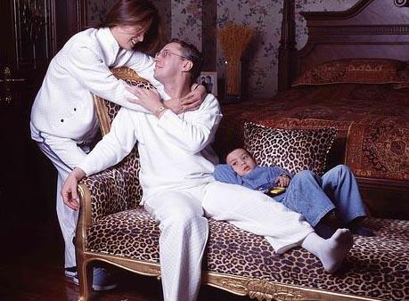 曾经幸福的一家