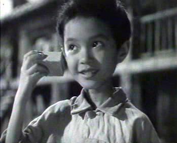 方舒饰演的小萝卜头