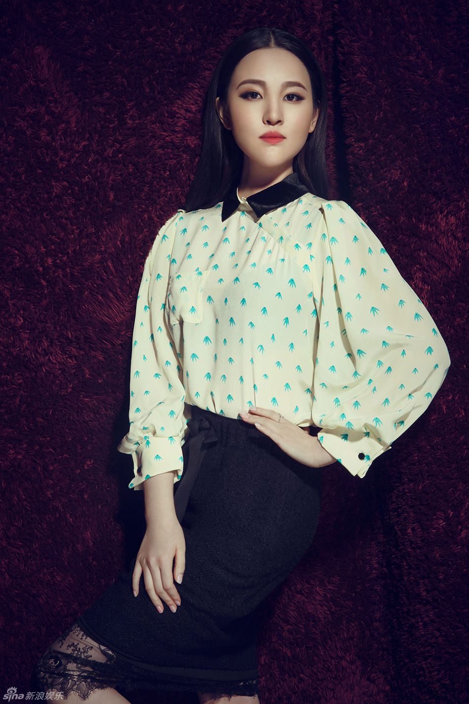 刘小小 端庄优雅 刘小小 端庄优雅