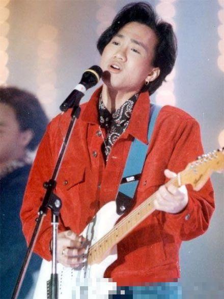 黄家驹逝世二十一周年 海量旧照回顾其成长轨迹