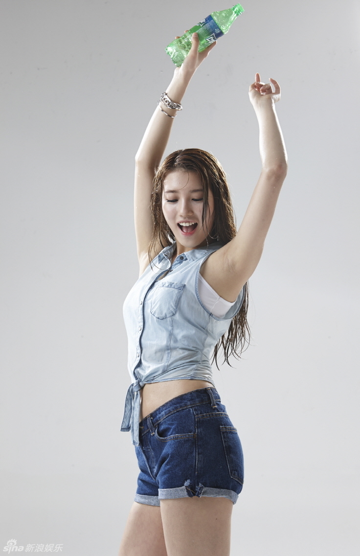 MissA秀智热舞拍广告 湿身诱惑秀舞姿