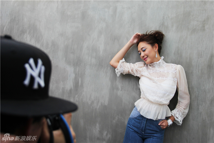     应采儿鬼马不变酷辣更足