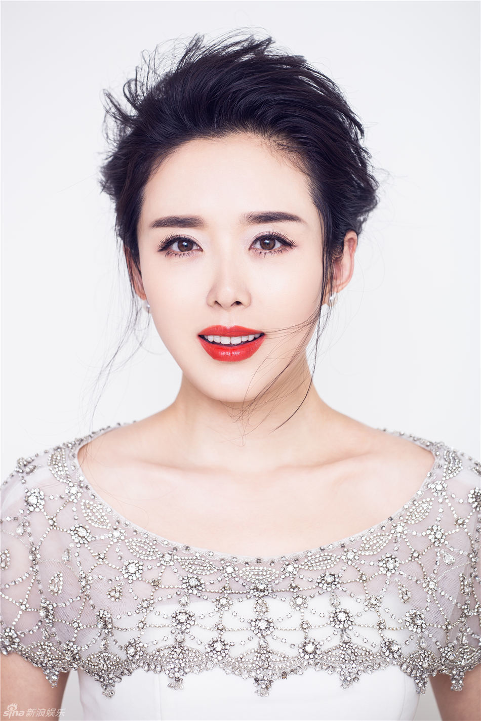     “氧气女神”颜丹晨