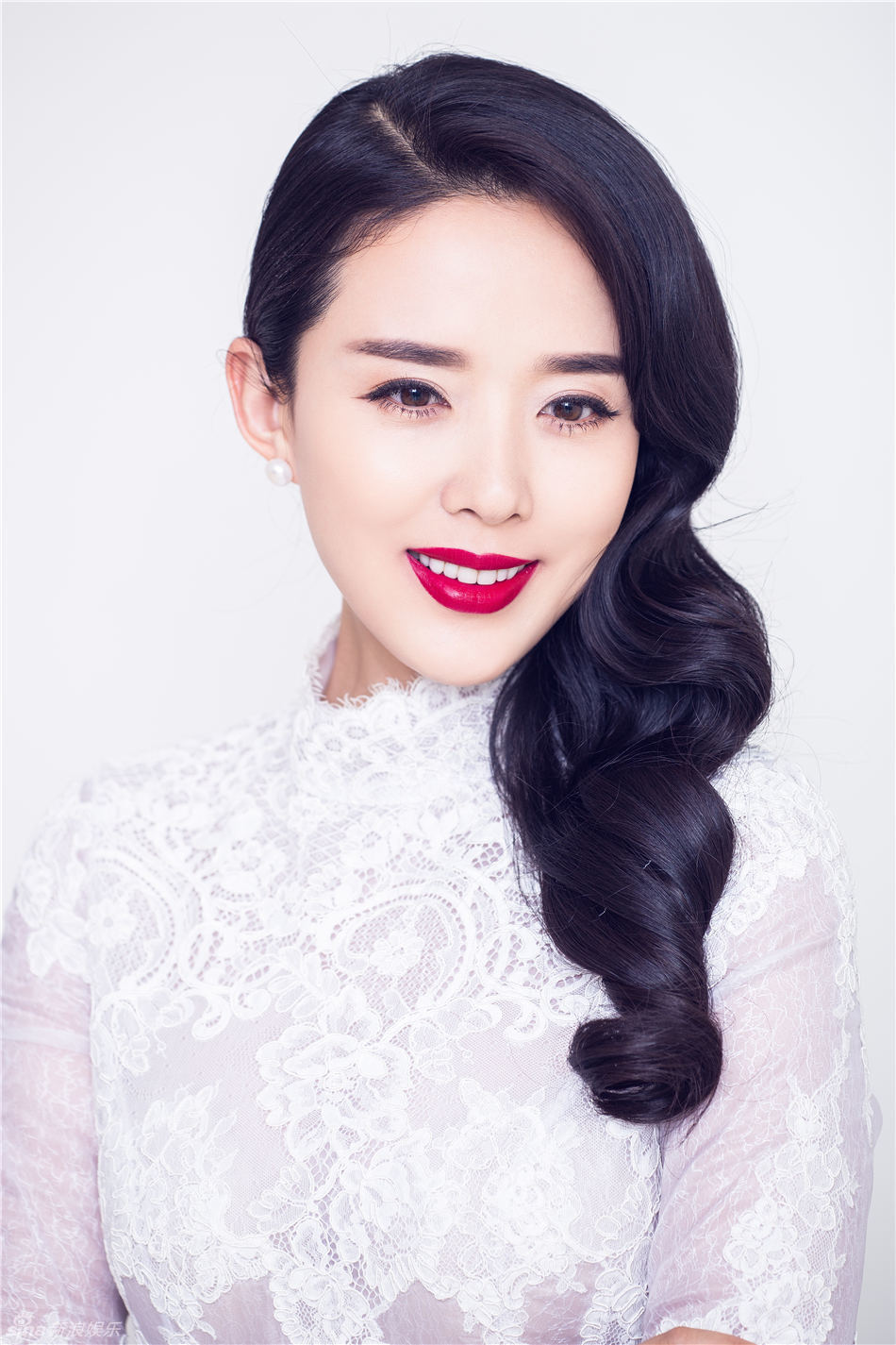     “氧气女神”颜丹晨