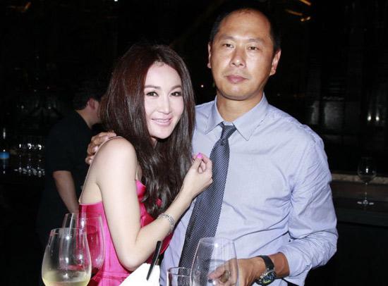 娱乐圈的美女与野兽 林青霞获夫赠皇宫