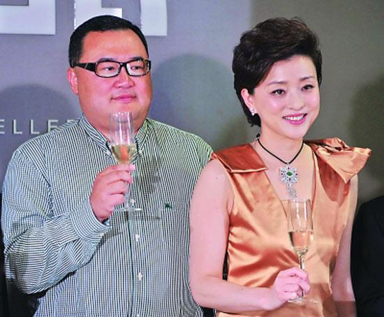 娱乐圈的美女与野兽 林青霞获夫赠皇宫