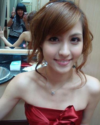 女神卸妆变屌丝 李艾普通小志老婆脸歪