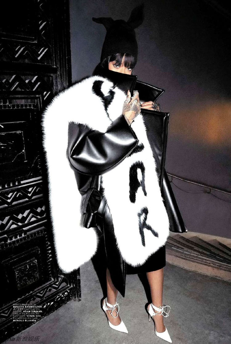 蕾哈娜潮装登封面 网纱遮脸红唇妖艳