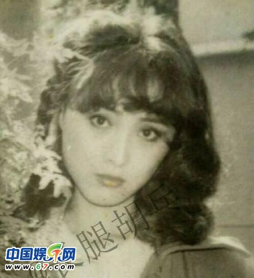 刘亦菲外婆小姨照片曝光 难怪刘亦菲自认“家里最丑”