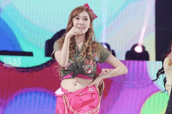 韩国票选亚洲最美女神允儿夺冠刘亦菲垫底 网友：不服