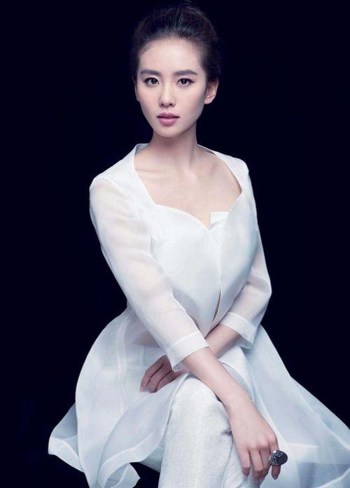 韩国票选亚洲最美女神允儿夺冠刘亦菲垫底 网友：不服