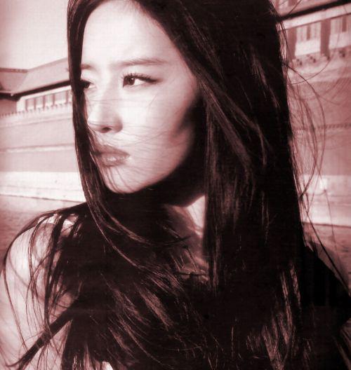 韩国票选亚洲最美女神允儿夺冠刘亦菲垫底 网友：不服