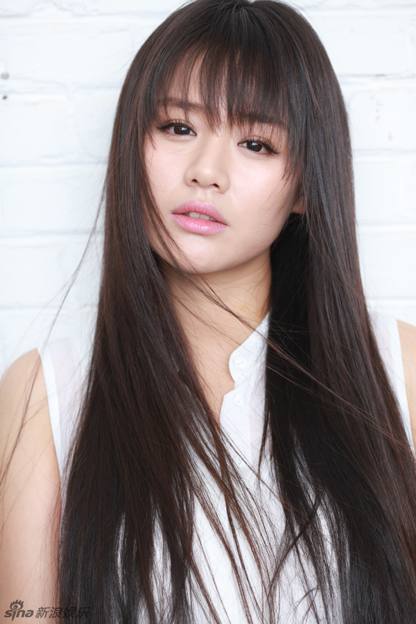     马思纯清纯可人