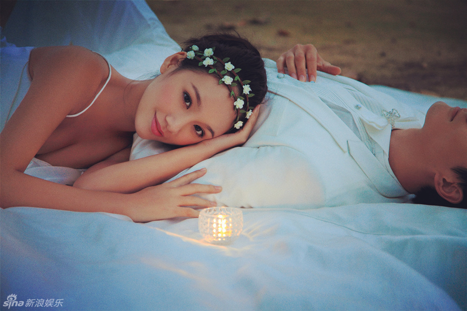 程砚秋清新写真 尽显甜美俏佳人