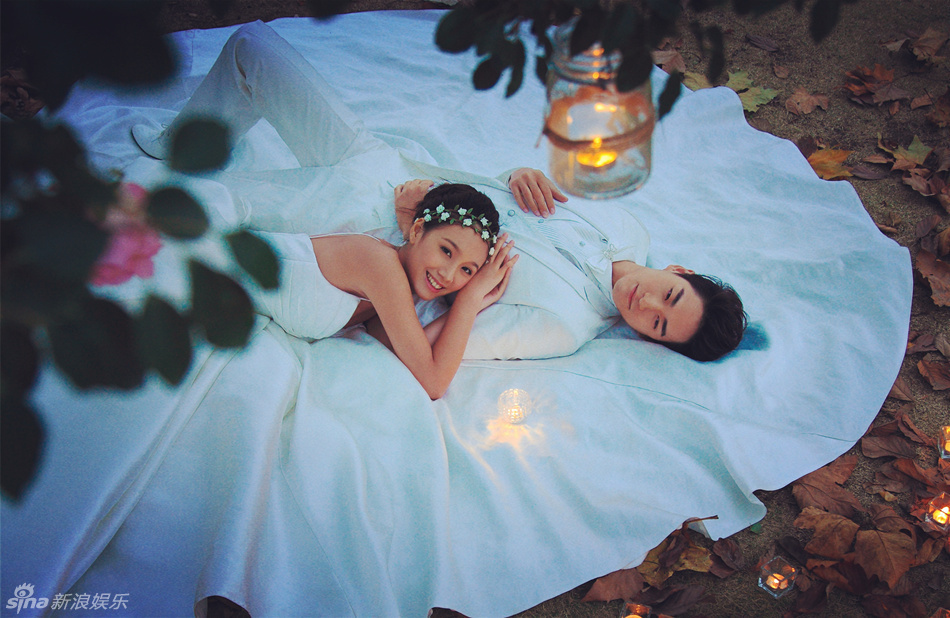 程砚秋清新写真 尽显甜美俏佳人