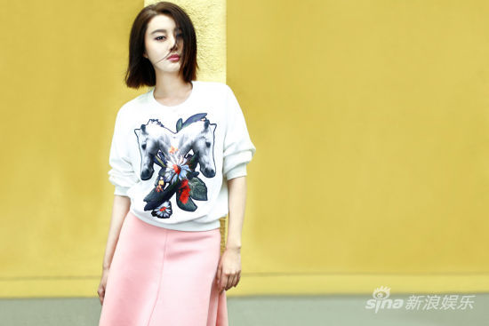 甘露清新夏日写真笑容灿若夏花