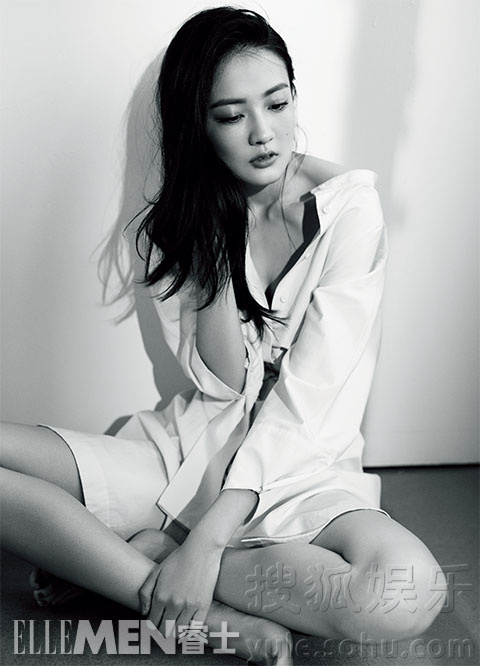     甄嬛小妹初长成 徐璐性感写真上演致命诱惑