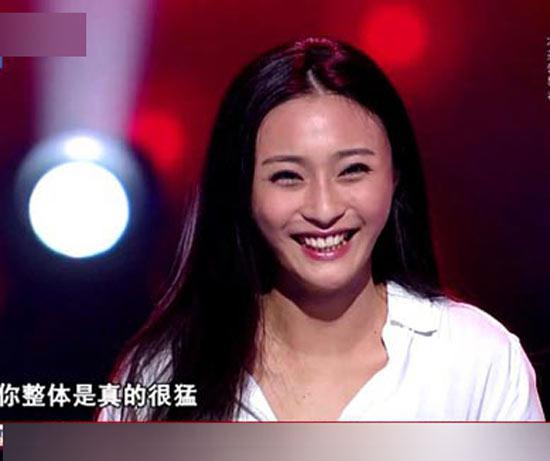没点背景不敢选秀 “好声音”陈冰身家30亿