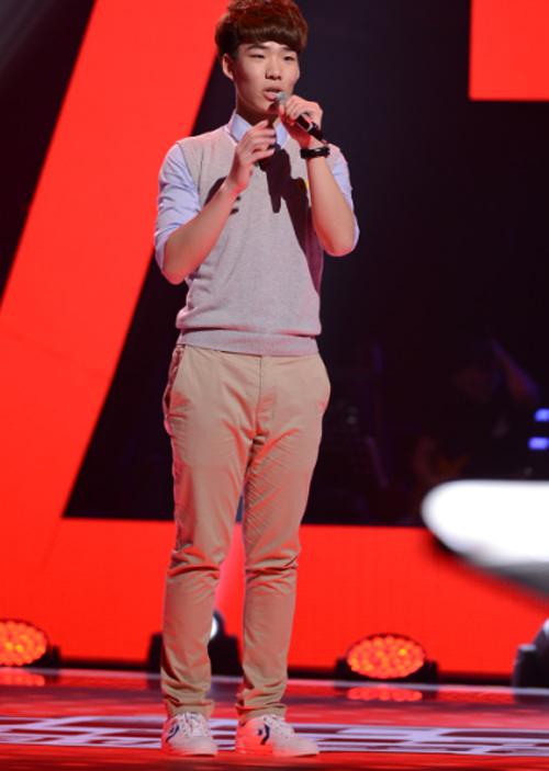 没点背景不敢选秀 “好声音”陈冰身家30亿